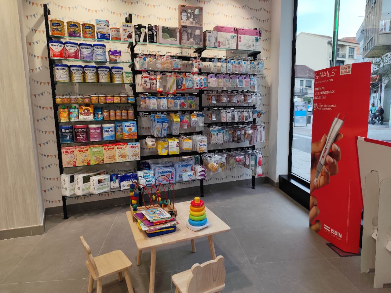 Farmacia Salceda, más de 30 años en el sector